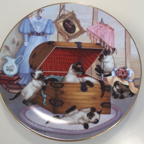 Hamilton Collection cat plates - Picture 5 of 6